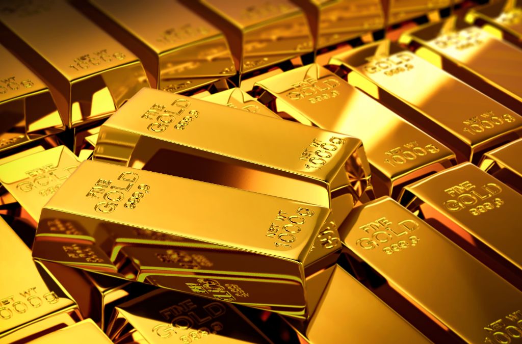 Gold vs. Paper Assets: The Case for a Gold IRA Rollover in Today’s Economy